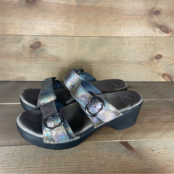 Dansko Sophie Womens size 38 shoes gray iridescent slip on wedge sandals - Picture 1 of 8